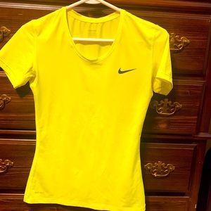 Nike athletic shirt size medium